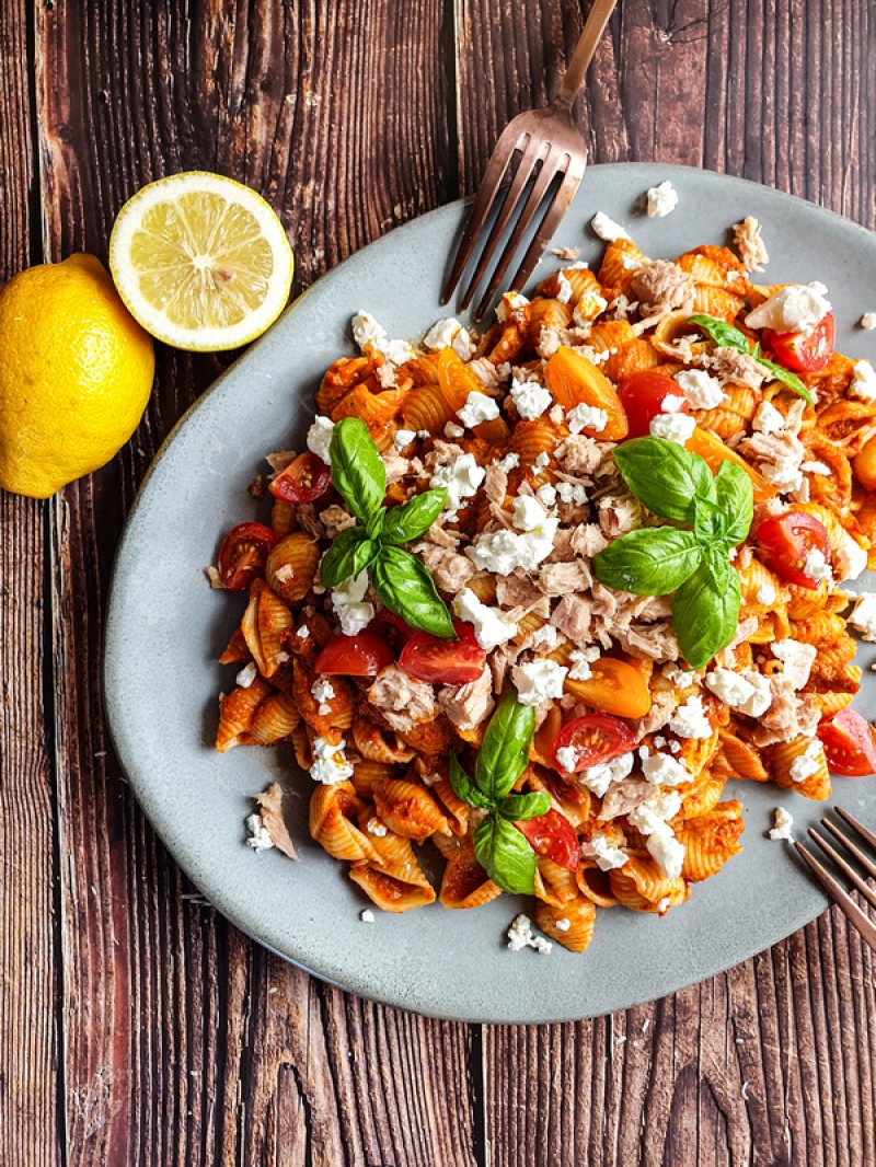 Conchiglie Rigate cu ton